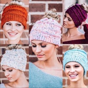 🎄C.C Beanie Tail Messy Bun beanies